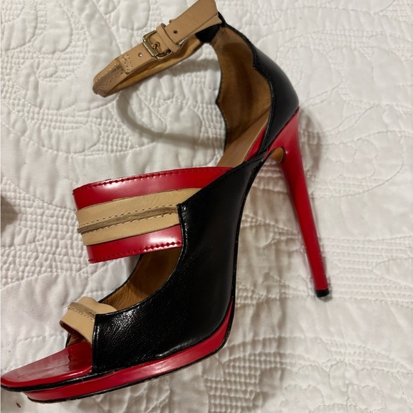 L.A.M.B. Red black.& Vanetta leather heels size 8 vintage - Picture 4 of 10